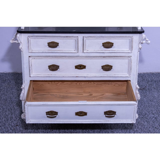 Small Antique White Pine Chest of 4 Drawers with Marble Top and Mirror, Late 19th Century For Sale - Image 4 of 12