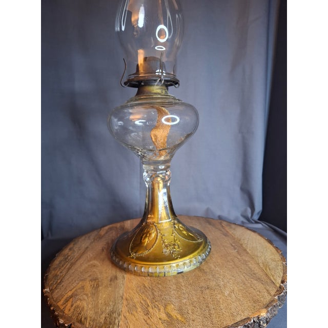 Antique Eapg Riverside Glass No. 423 Empress Kerosene Lamp Gold Intaglio Base 10.75" c.1894 For Sale In Boston - Image 6 of 15