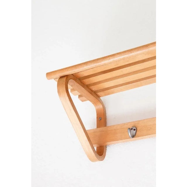 The coat rack model 109C was designed by Alvar Aalto in the 1930s. The piece on offer is an early version from the...