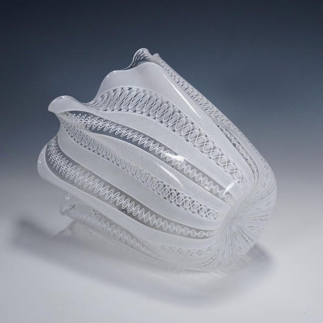 Transparent Large Fazzoletto Zanfirico Vase by Fulvio Bianconi for Venini, Venice Murano For Sale - Image 8 of 9