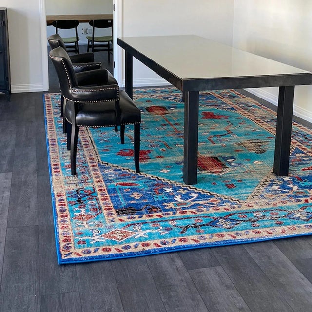 Vintage Style Blue / Beige Persian Rug For Sale In Los Angeles - Image 6 of 6