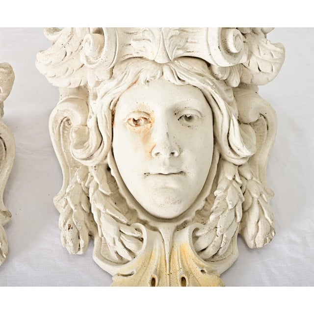Early 20th Century French Pair of Reproduction Plaster Wall Planters For Sale - Image 9 of 11