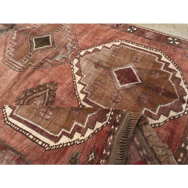 Galerie Shabab Collection Mid-20th Century Handmade Turkish Anatolian Room Size Carpet For Sale - Image 9 of 10