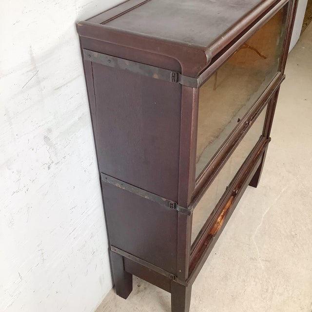 Globe Wernicke Antique Globe-Wernicke Two-Section Barrister Bookcase, Early 20th Century For Sale - Image 4 of 12