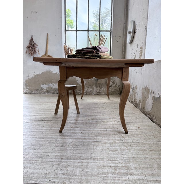 Cherrywood Farmhouse Table with Curved Legs, 19th Century For Sale - Image 17 of 18
