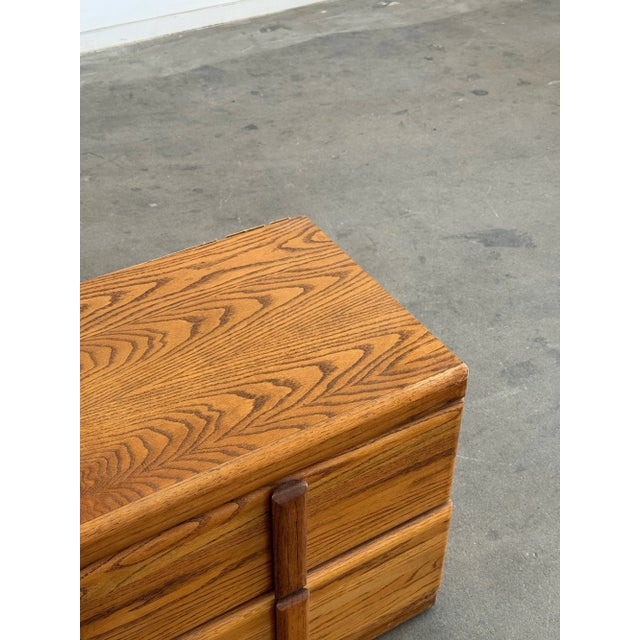 1980s Vintage Oak Nightstand - Single For Sale In Los Angeles - Image 6 of 10