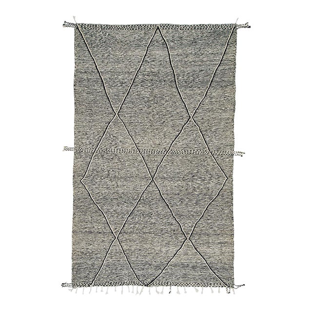 Premium Handwoven Moroccan Wool Rug | 10'4" X 6'4" | One of a Kind For Sale