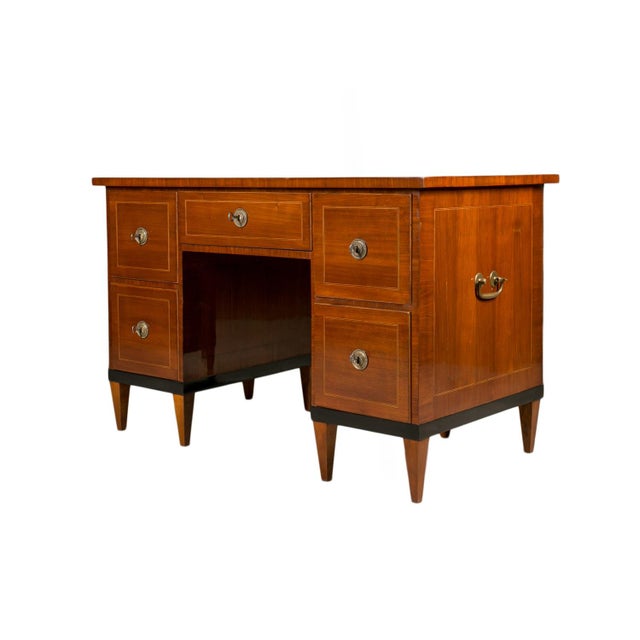 Biedermeier Desk in Walnut Veneer, 1830 For Sale - Image 15 of 15