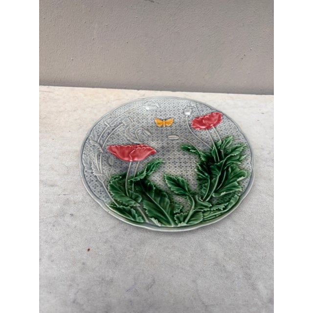 Gien French Majolica Poppies & Butterfly Plate Gien, Circa 1880 For Sale - Image 4 of 5
