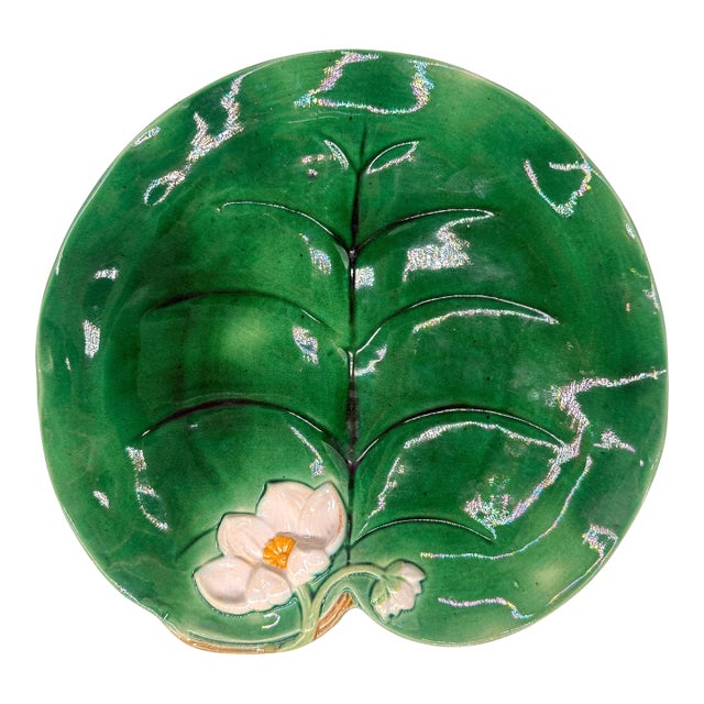 George Jones Majolica Water Lily Plate Glazed in Lush Greens, English, Ca. 1869 For Sale