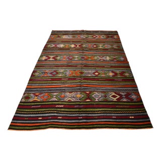 Vintage Handmade Kilim Rug in Wool For Sale