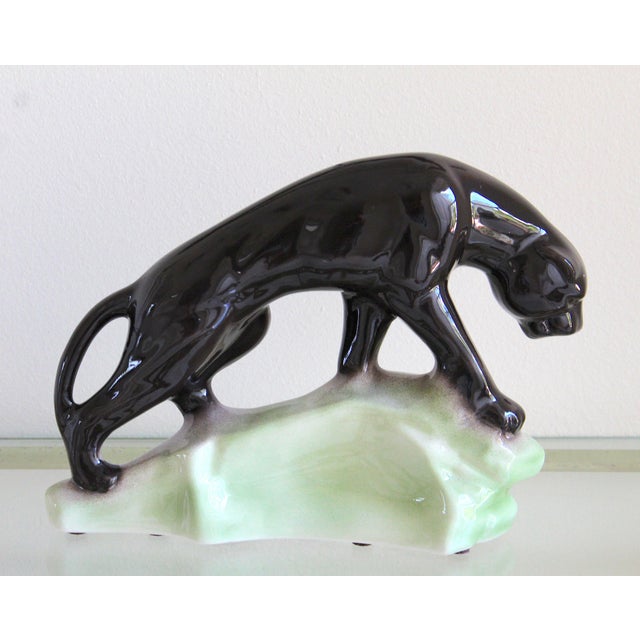 1950s Mid-Century Modern Black Panther Ceramic Sculpture – Glossy Art Pottery Jaguar on Rock Base For Sale - Image 4 of 10