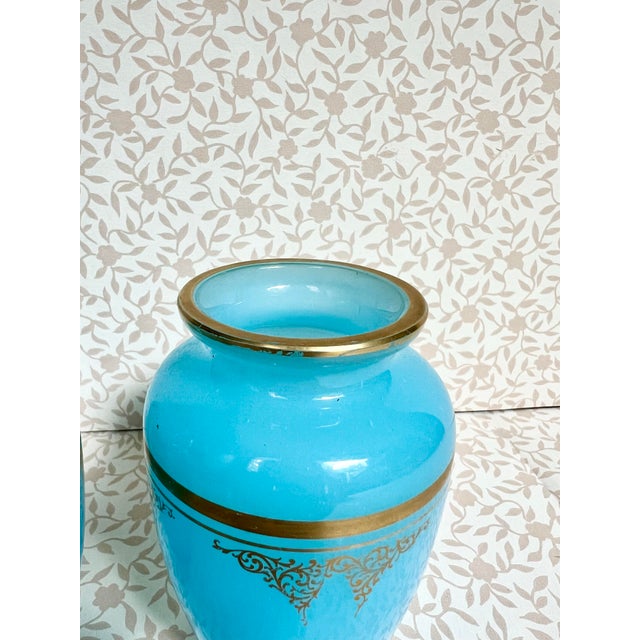 French Pair of Baccarat Blue Opaline Agate Bud Vases With Gold Gilt For Sale - Image 3 of 6