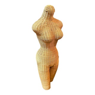 Vintage Woven Basket Wicker Body Dress Form For Sale