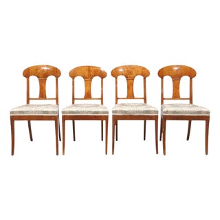 Biedermeier Swedish Dining Chairs in Quilt Golden Birch Honey Colour, 1890s, Set of 4 For Sale