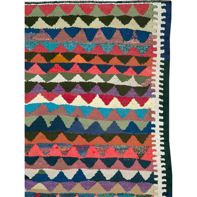 Tribal Galerie Shabab Collection Mid-20th Century Persian Flatweave Kilim Rug For Sale - Image 3 of 10