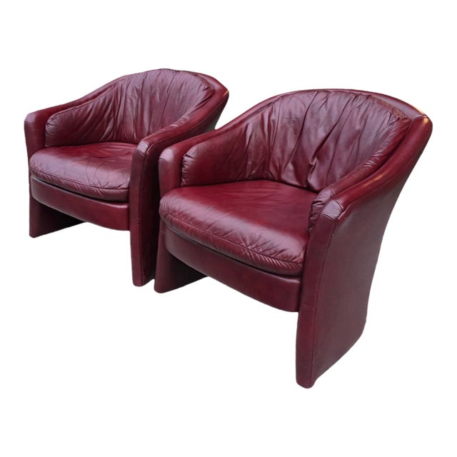 Pair of Vintage Oxblood Leathercraft Postmodern Lounge/Club Chairs For Sale