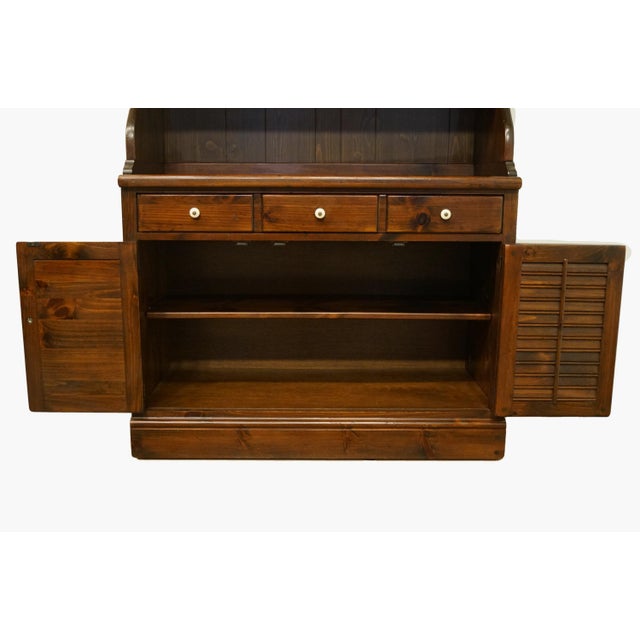 1970s Ethan Allen Pine Old Tavern Crp Shutter Door With Storage