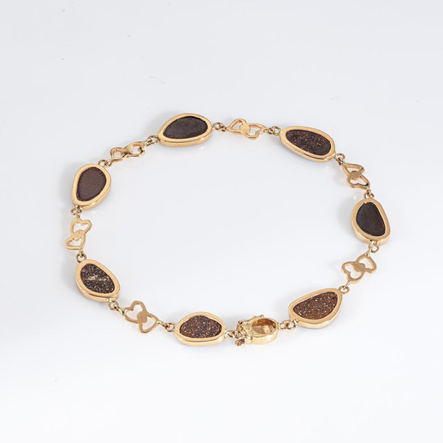 Modern Vintage Australian Opal Bracelet 14k Gold Freeform Boulder Opals Heart Jewelry For Sale - Image 3 of 4