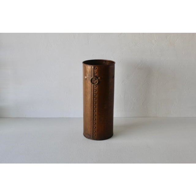 American Arts and Crafts Style Riveted Cylindrical Copper Umbrella Stand Brass Hoop Handles Vintage For Sale - Image 14 of 14