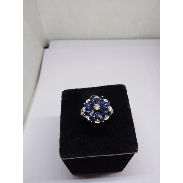 Gemstone details Gold Purity: 14K Solid Gold Blue sapphire: 3.20 cts Diamond: 0.18 cts 14K gold Gross weight: 5.02 grams...