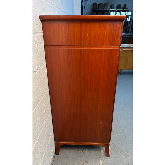 Mid 20th Century Chinoiserie "Pagoda" Highboy Dresser by R-Way For Sale In New York - Image 6 of 14
