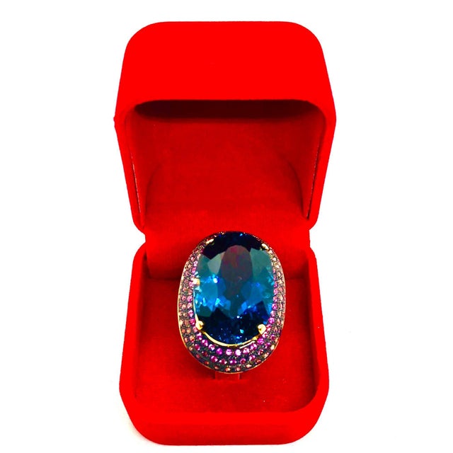 Stone Bochic “Orient” Vintage London Blue Topaz & Rhodolite Ring Set In 18 K Gold & Silver For Sale - Image 7 of 11