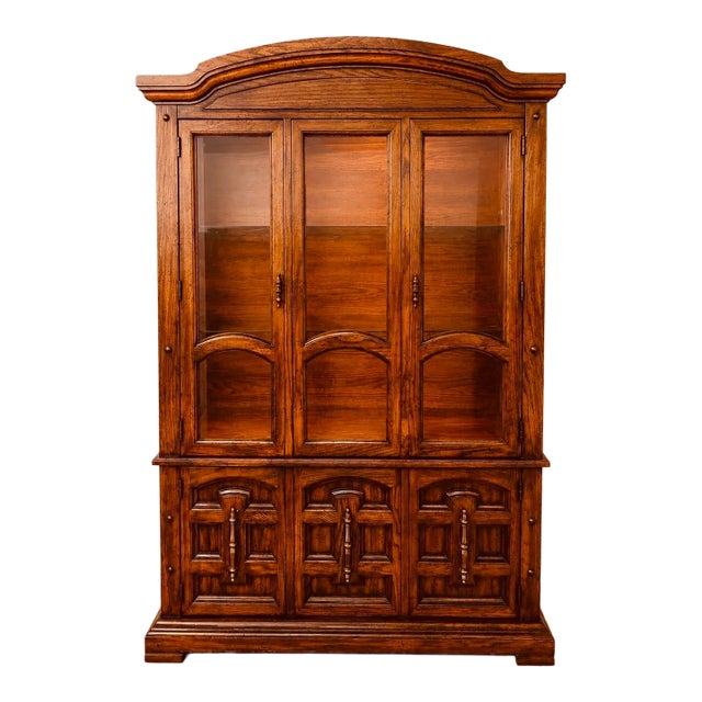 1980s American of Martinsville Lighted Oak China Cabinet / Display Hutch With Glass Shelves For Sale