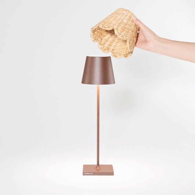 Textile Poldina Wicker Shade - For Poldina Pro and Poldina Mini - Scalloped Water Hyacinth For Sale - Image 7 of 8