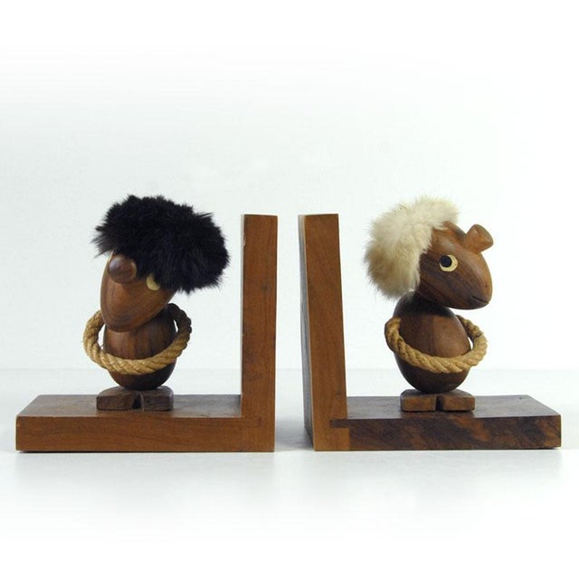 Brown Wood Optymist & Pesymist Hans Bolling Bookends, 1960s, Set of 2 For Sale - Image 8 of 10