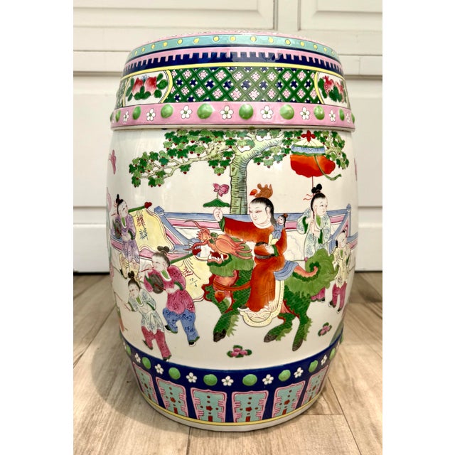 Mid-20th C. Chinese Hand-Painted Porcelain Garden Stool With Figural Scenes For Sale In Los Angeles - Image 6 of 12