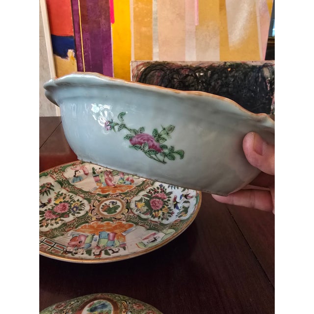 Antique Chinese Porcelain Rose Medallion Tureen For Sale - Image 9 of 12