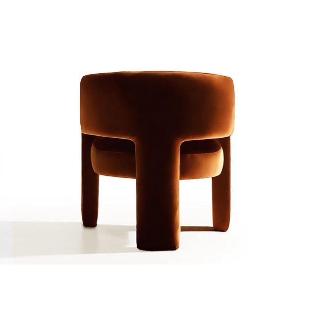 Contemporary Calma Chair in Brown Velvet from Moanne For Sale - Image 3 of 4