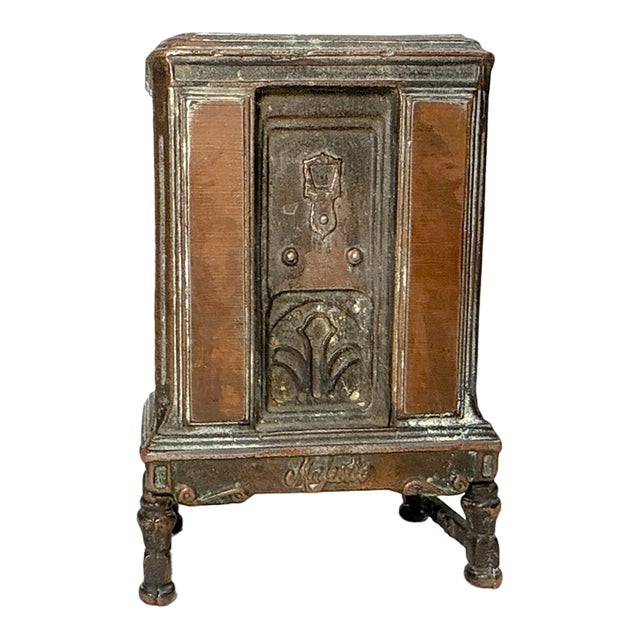 Antique Arcade Bronze Cast Iron Majestic Radio Still Bank 1930 Grigsby-Grunow For Sale