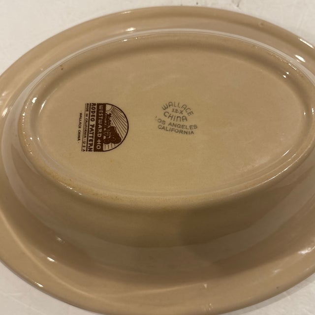 Mid-Century Modern 1940s Wallace China Westward Ho Rodeo Pattern Oval 12" Serving Bowl For Sale - Image 3 of 3