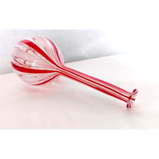 Glass Red White and Transparent Glass Bottle Vase in the style of Gio Ponti, Italy, 1970s For Sale - Image 7 of 14