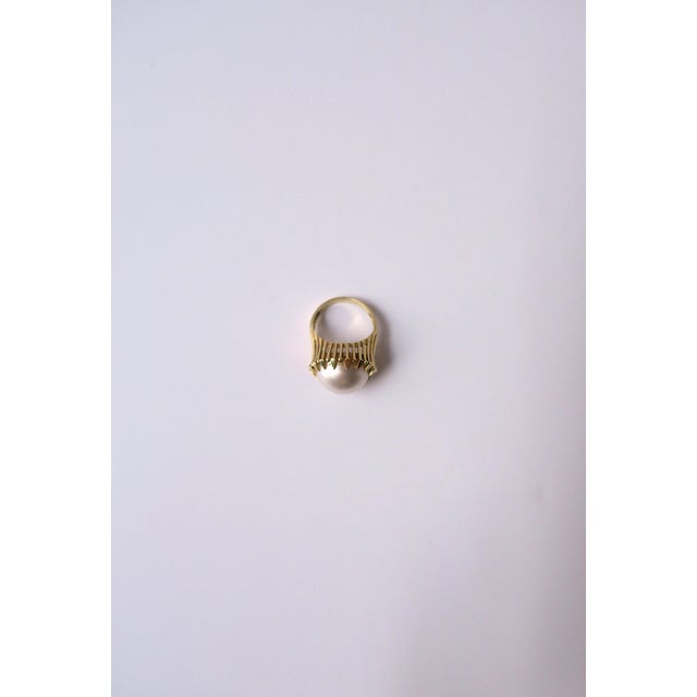 1970s Pearl and Gold Cocktail Ring For Sale - Image 10 of 15