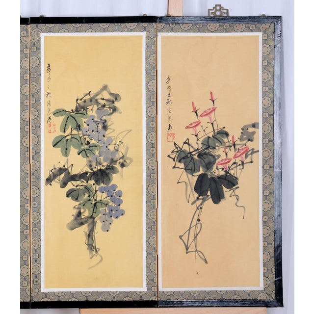 1970s Chinese Byobu "Traditional Floral Vignettes" on This 4-Panel Folding Screen Very Good Front Panels and Very Good + Back Panels For Sale In San Diego - Image 6 of 10