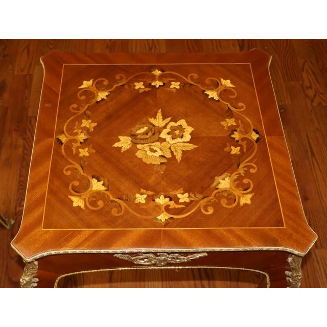 1990s Pair of French Louis XV Style Mixed Wood Inlaid Ormolu End Tables For Sale - Image 9 of 12