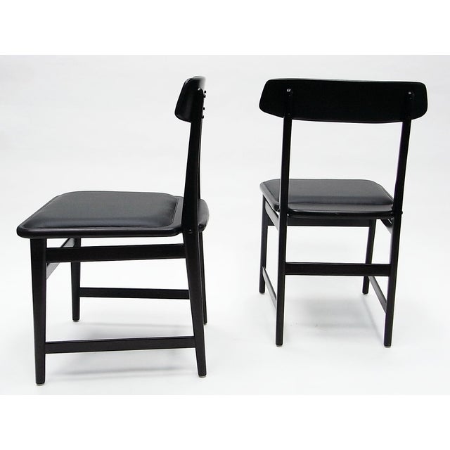 Lucio CD07 Dining Chairs in Cherry and Leather by Sergio Rodrigues for Linbrazil, 2010, Set of 5 For Sale - Image 4 of 18