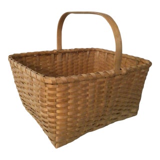 Mid 20th Century Vintage Native American Splint Style Gathering Basket For Sale