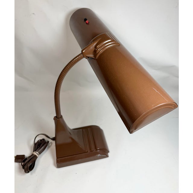 Vintage 1940’s Art Specialty Co Metal Gooseneck Industrial Desk Lamp Excellent condition metal desk lamp with brown enamel...