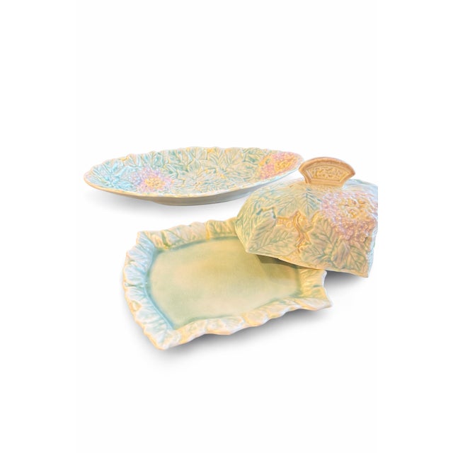 Carlton Ware Vintage 1930's English Majolica Platter and Covered Cheese or Butter Dish – Avon Ware – 2 Pieces For Sale - Image 4 of 10