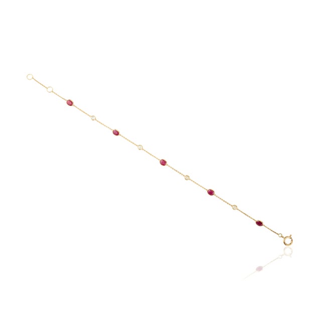 Modern 18k Gold Mozambique Ruby Diamond Station Chain Bracelet For Sale - Image 3 of 14