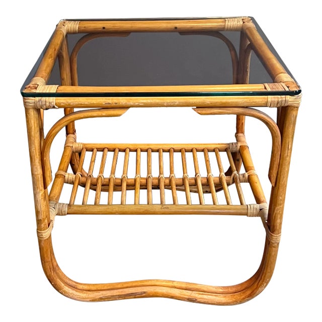 Late 20th Century Vintage Rattan Side/End Table With Glass Top For Sale