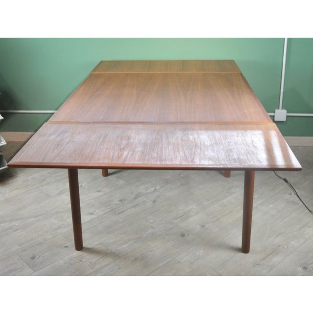 Vintage Dining Table in Teak Veneer, 1960s For Sale - Image 9 of 11