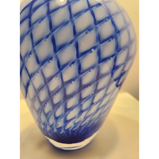 Italian Heavy 7lb Giulio Radi Avem Murano Blue Reticello Bullicante Glass Vase Documents For Sale - Image 3 of 6