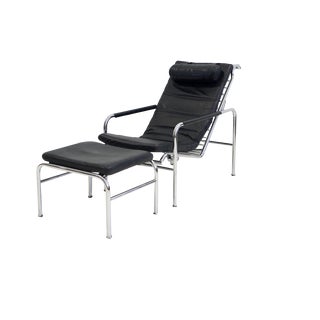 Set of Leather Genni Lounge Chair with Ottoman by Gabriele Mucchi for Zanotta For Sale