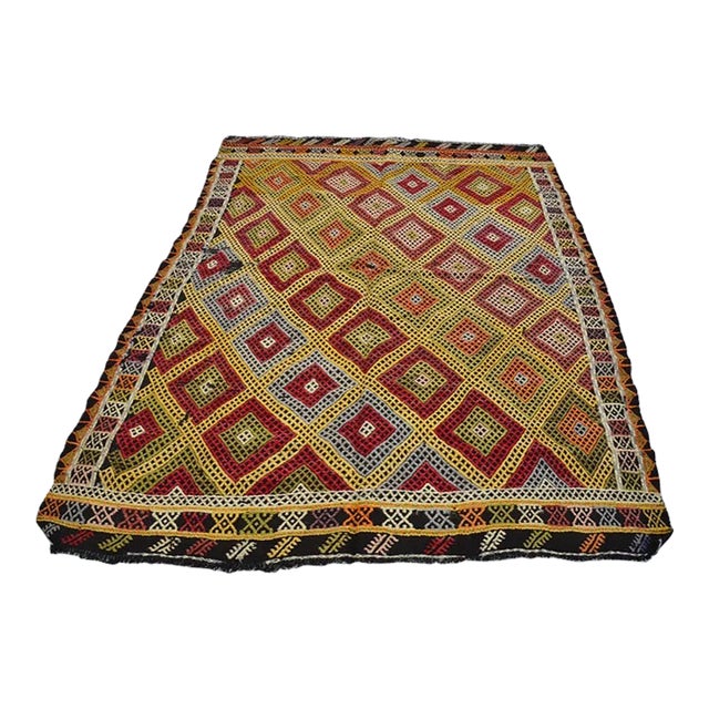 Mid-20th Century Anatolian Cicim Kilim Rug - Boho Chic Geometric Tribal Area Rug For Sale