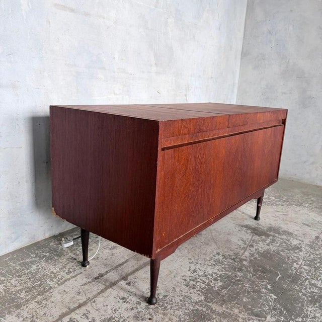 Wood Mid-Century Teak Armstrong Radiogram Record Player Cabinet For Sale - Image 7 of 10